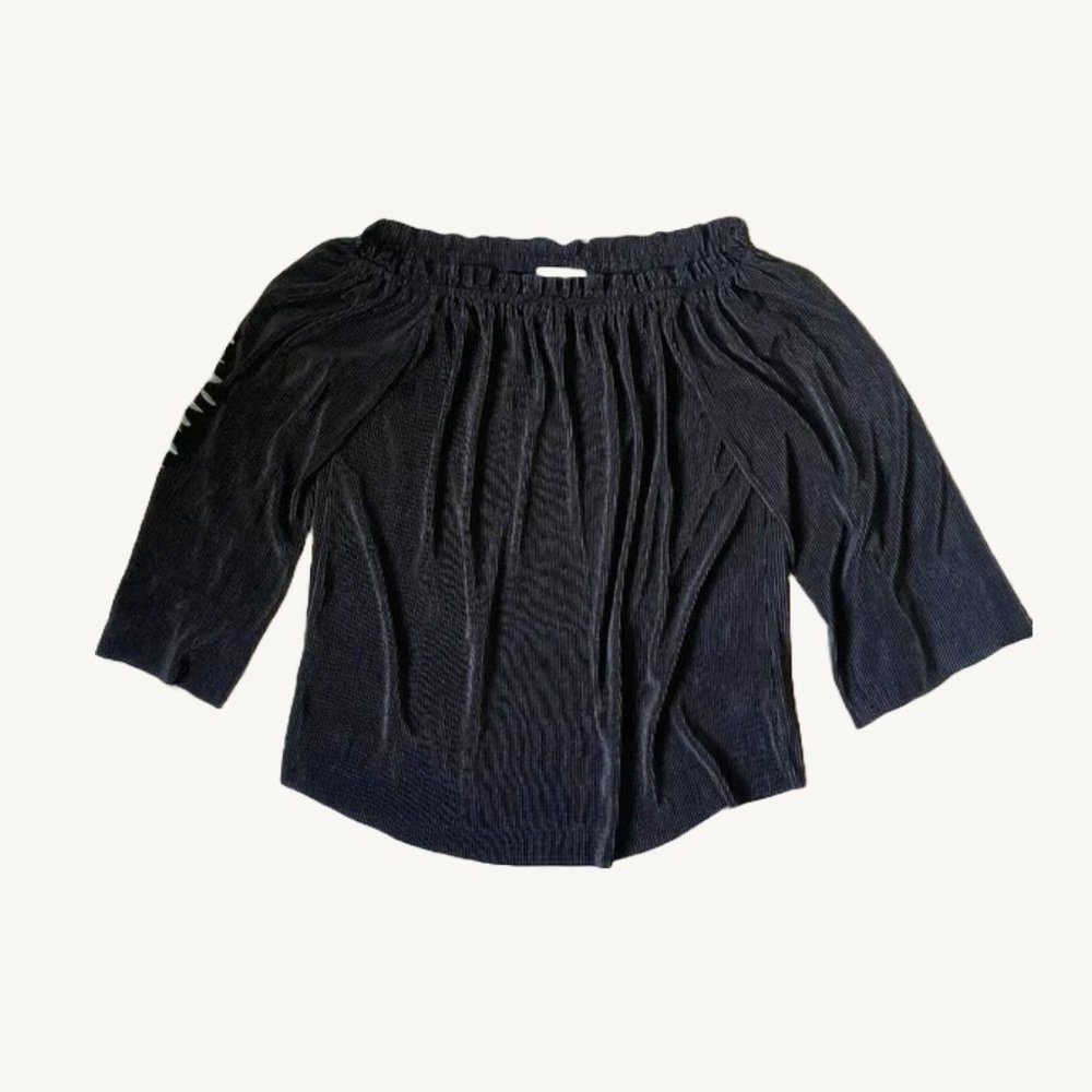 Finn & Grace Black Off Shoulder Rippled Satin Blouse Mid Length Sleeves